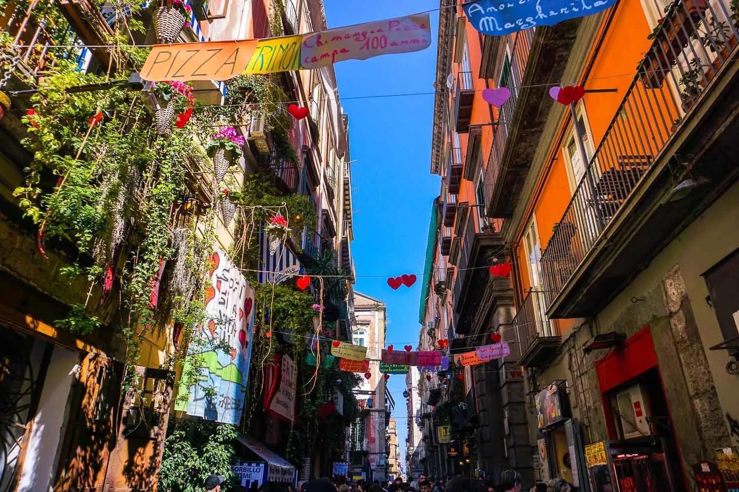 Che Casa Apartment Napoli Bagian luar foto