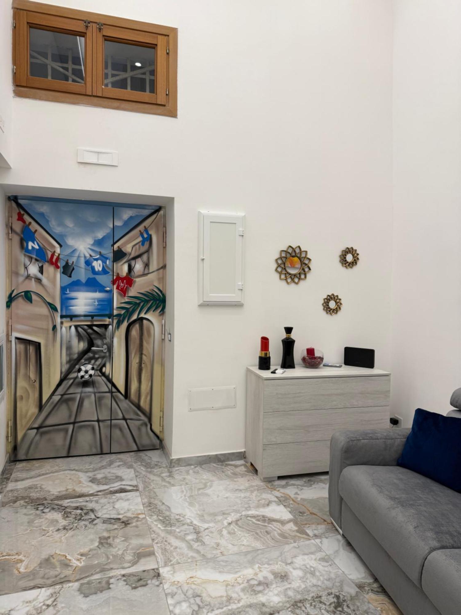 Che Casa Apartment Napoli Bagian luar foto